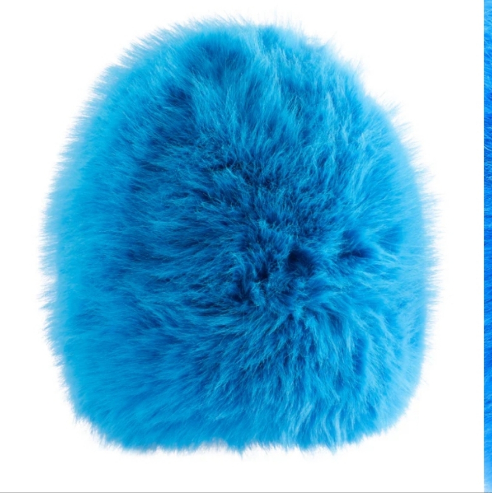 Akira Aqua Blue Faux Fur Hat - Picture 2 of 4